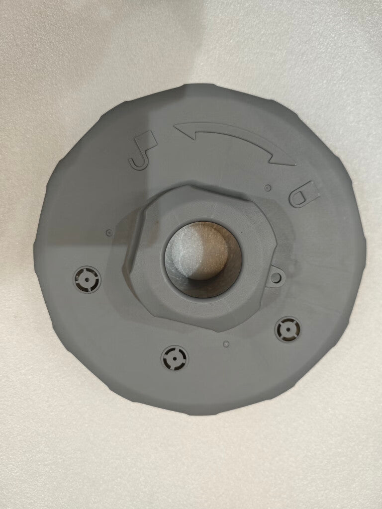Water tank cover